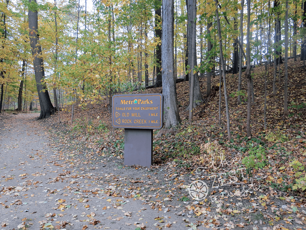 Hiking-Challenge-2015-Ohio-Hike-3-Richfield-Furnace-Run-trail-beginning-signage-2-The-Zest-Quest