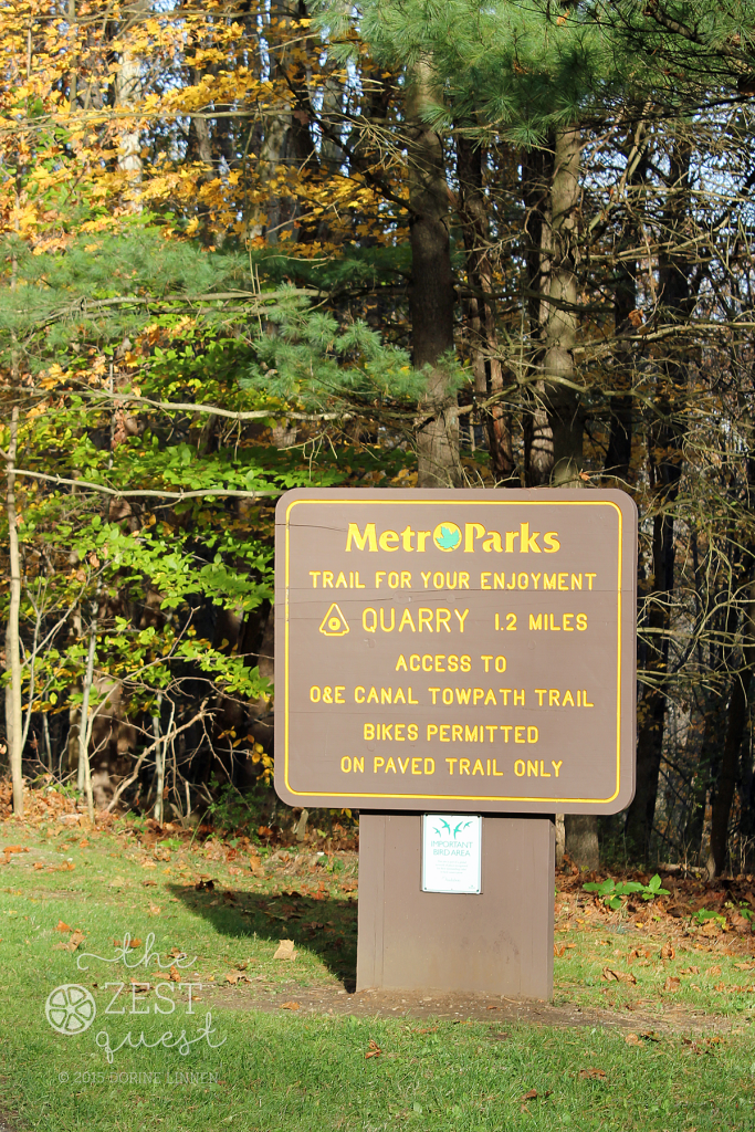 Hiking-Challenge-2015-Ohio-Hike-5-Deep-Lock-Quarry-Metro-Park-Quarry-Trail-sign-The-Zest-Quest