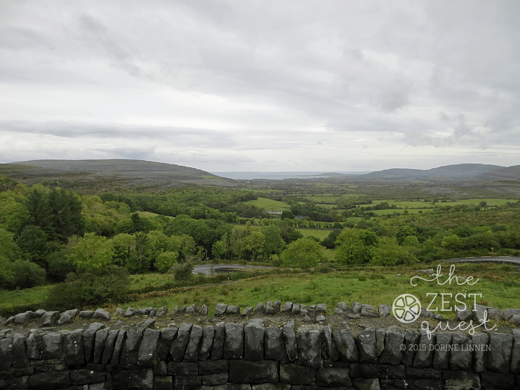 Ireland-vista-near-the-Cliffs-of-Moher-2-The-Zest-Quest